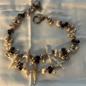 Beautiful Pearls and Topaz Necklace